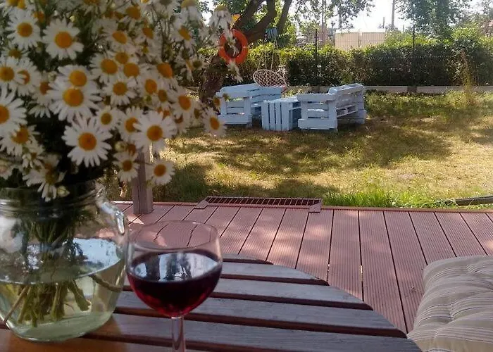 In By The Harbor Nyaraló *