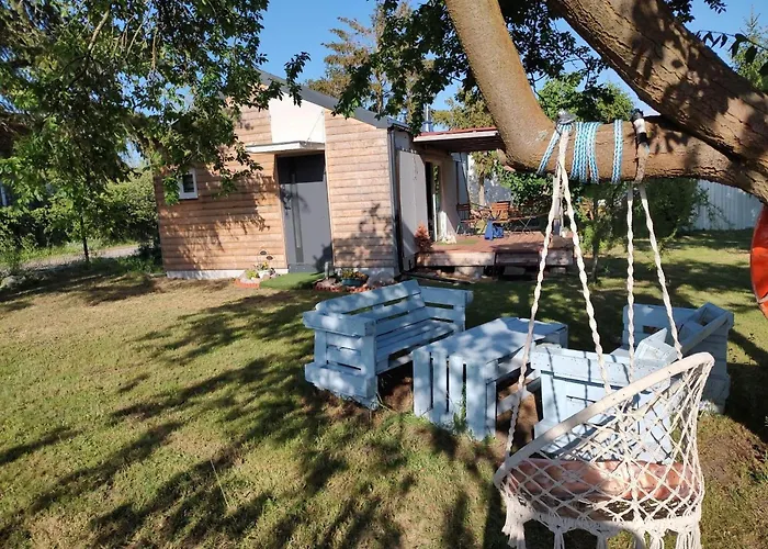 In By The Harbor * Nowe Warpno